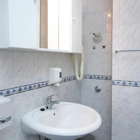 Molunat 3544e Gruda