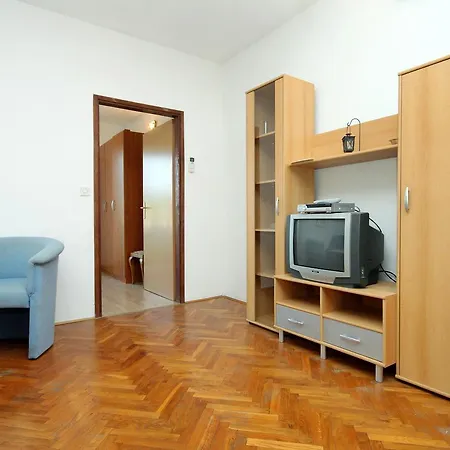 Apartman Molunat 3544e