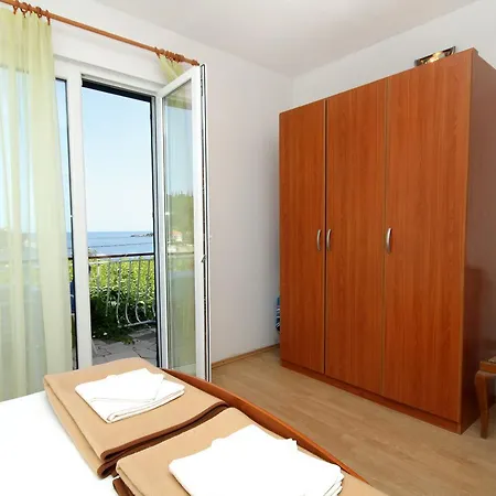 Apartman Molunat 3544e Gruda